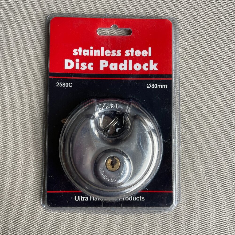 Heavy-Duty Stainless Steel Disc Padlock – 80mm – Hardened Shackle – New